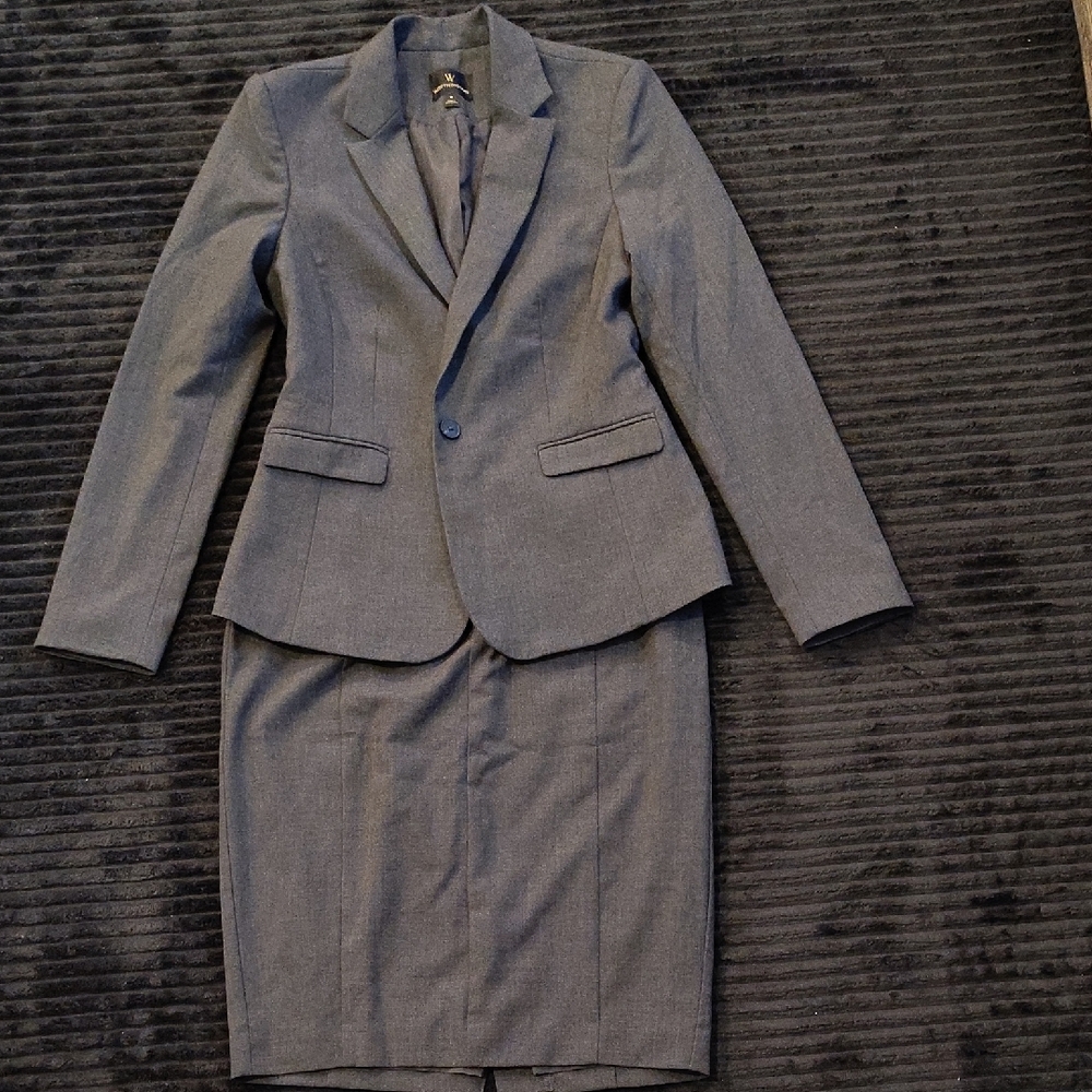 Worthington Women's Charcoal 2-Piece Pencil Skirt Suit